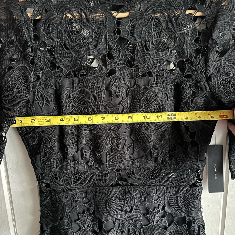 NWT Lulu’s black lace dress - Picture 9 of 12